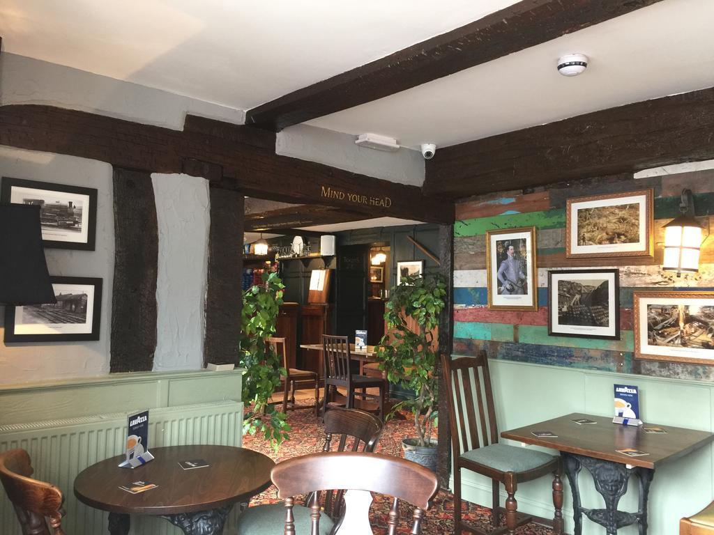 The Talbot Hotel Cleobury Mortimer Exterior foto